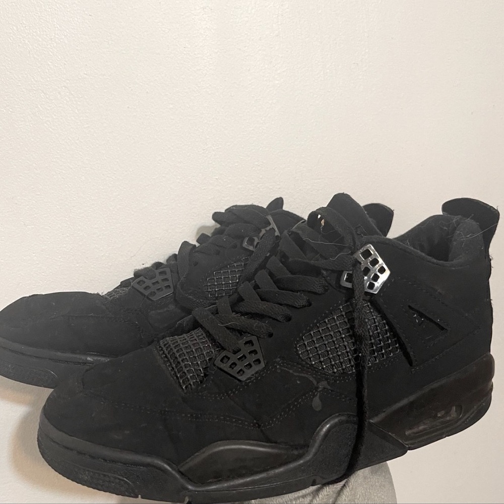 AUTHENTIC nike black cat 4s 2020, size 9.5 men’s, worn 3 times by my ex.